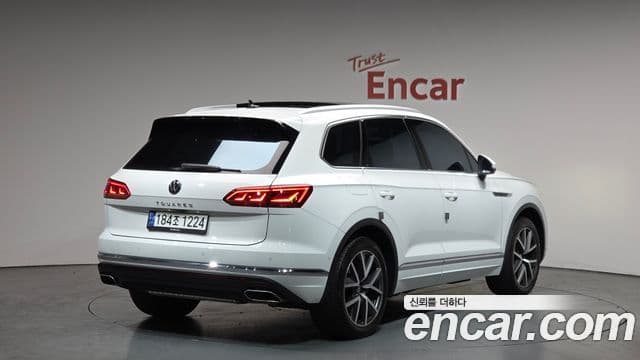 Volkswagen Touareg 2023 — Şəkil 2/20