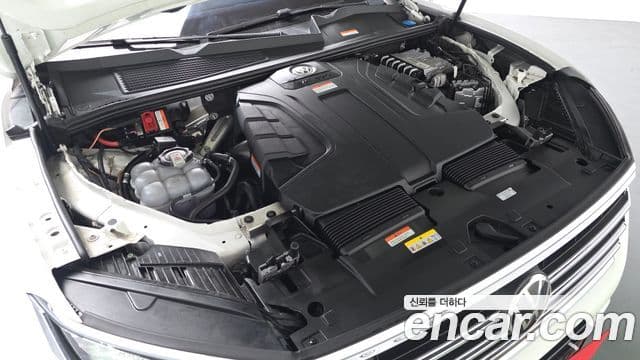 Volkswagen Touareg 2023 — Şəkil 6/20