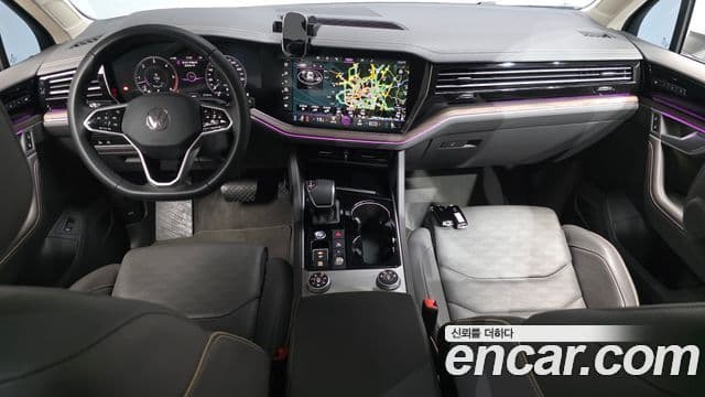 Volkswagen Touareg 2023 — Şəkil 7/20