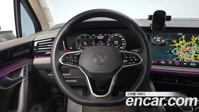 Volkswagen Touareg 2023 — Şəkil 13/20