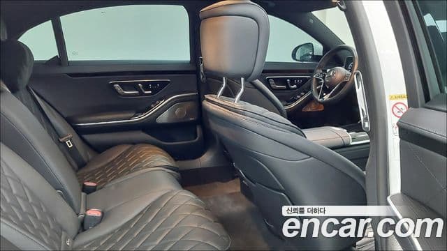 Mercedes-Benz S-Class 2022 — Фото 8/19