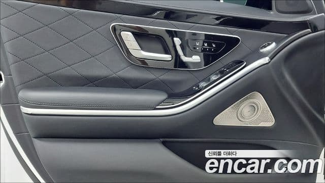 Mercedes-Benz S-Class 2022 — Фото 15/19