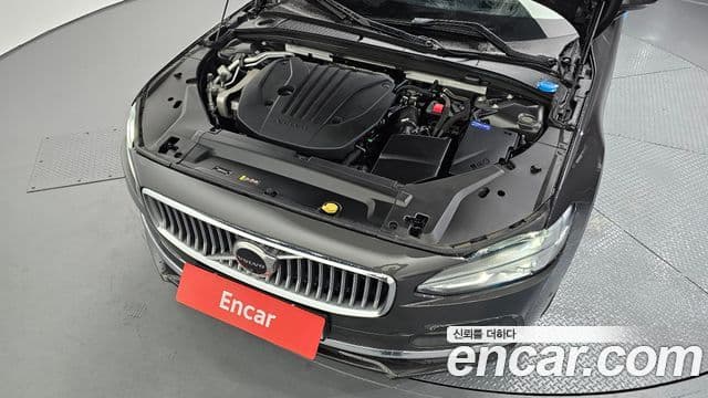 Volvo S90 2022 — Şəkil 6/20