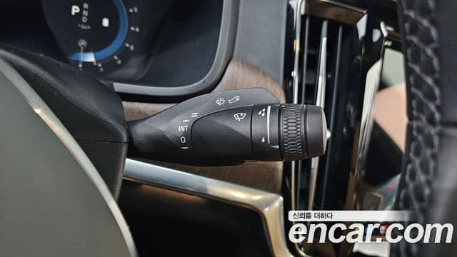 Volvo S90 2022 — Photo 6/34