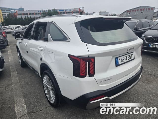 Kia Sorento 2025 — ფოტო 6/19