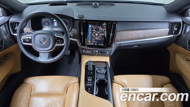 Volvo V90 Cross Country 2021 — Şəkil 10/20