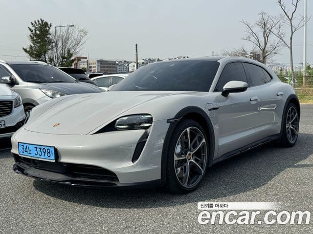 Porsche Taycan 2024 — Photo 3/20