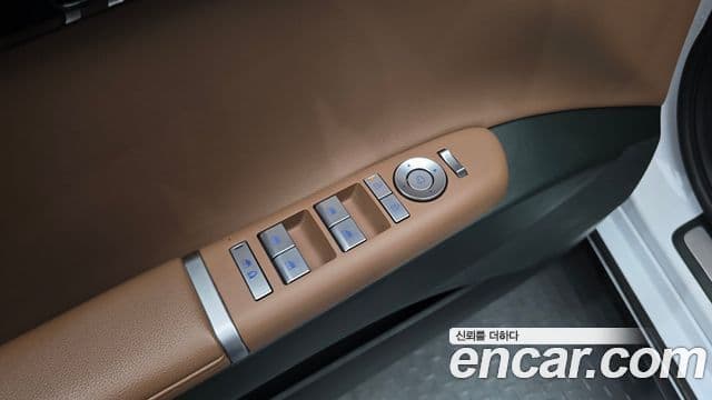 Hyundai Grandeur 2023 — Şəkil 14/20
