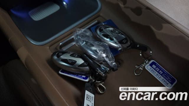 Hyundai Grandeur 2023 — Şəkil 17/20