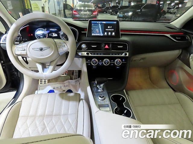 Genesis G70 2019 — Şəkil 9/20