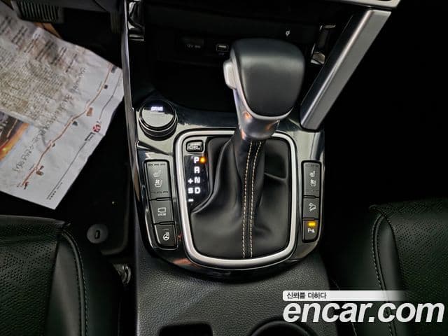 Kia Seltos 2020 — Şəkil 7/20