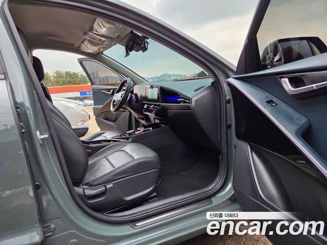 Kia Niro 2022 — Şəkil 6/20