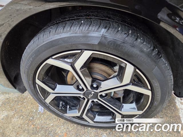 Kia Niro 2022 — Şəkil 19/20