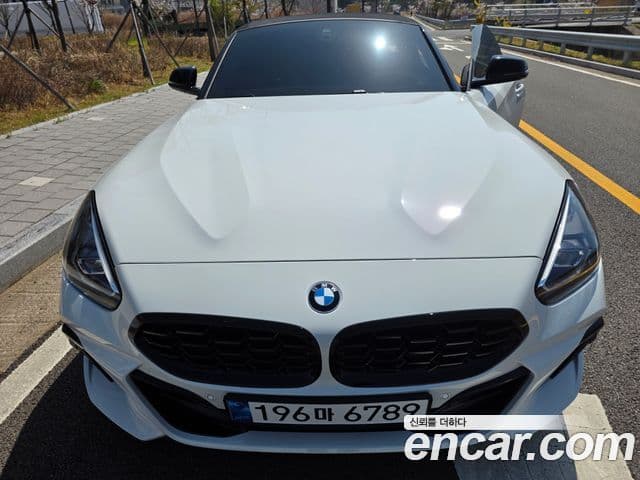 BMW Z4 2024 — ფოტო 8/9