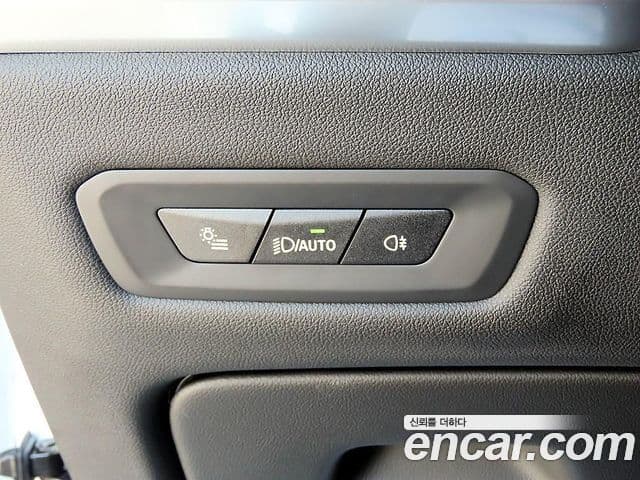 BMW X5 2025 — ფოტო 14/20