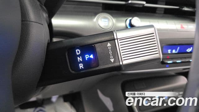 Hyundai Kona Hybrid 2024 — Photo 18/20
