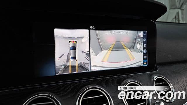 Mercedes-Benz E-Class 2019 — ფოტო 15/20
