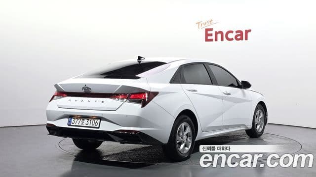 Hyundai Avante 2022 — ფოტო 2/20