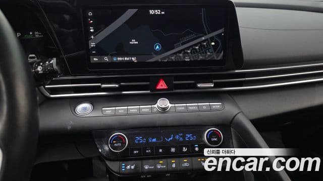 Hyundai Avante 2022 — ფოტო 17/20