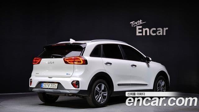 Kia Niro 2021 — Şəkil 2/20