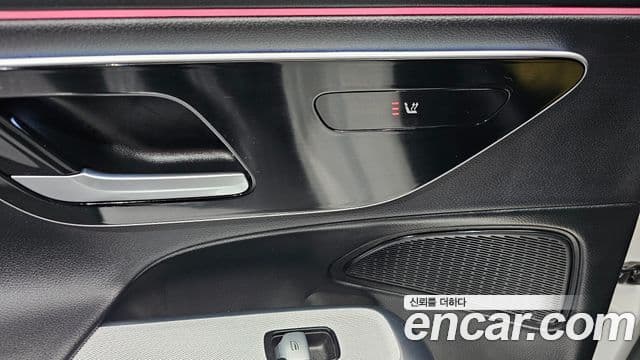 Mercedes-Benz E-Class 2024 — Şəkil 19/20