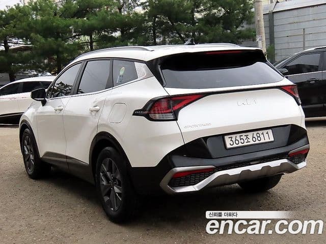 Kia Sportage 2021 — Şəkil 2/20