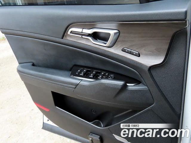 Kia Sportage 2021 — Şəkil 11/20