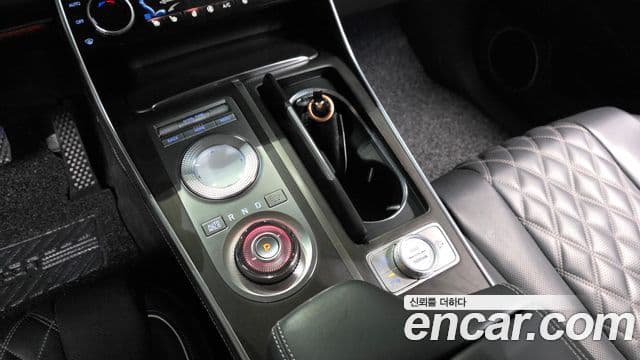 Genesis GV80 2021 — ფოტო 9/20