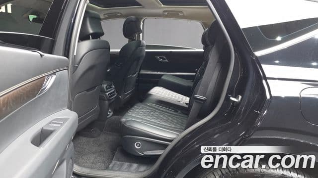 Genesis GV80 2021 — Photo 27/33