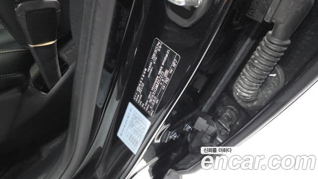 Genesis GV80 2021 — Photo 16/33