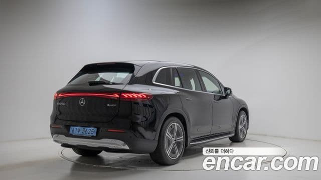 Mercedes-Benz EQS SUV 2024 — Şəkil 9/20
