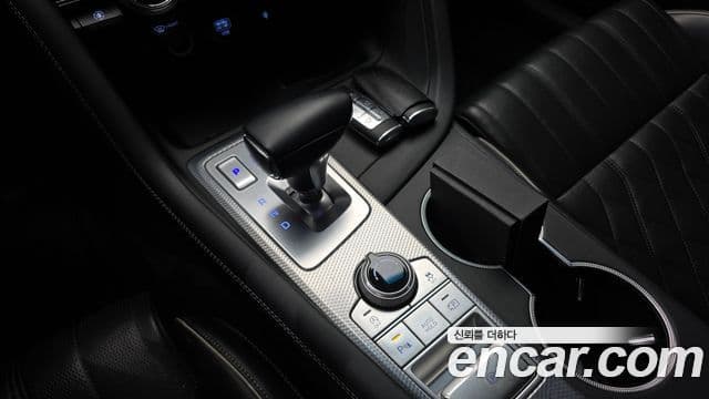 Genesis G70 2021 — Şəkil 9/20