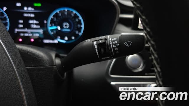 Genesis G70 2021 — Şəkil 19/20