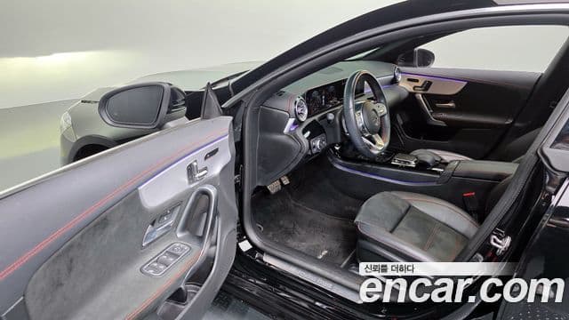 Mercedes-Benz CLA-Class 2020 — Фото 10/20