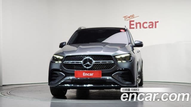 Mercedes-Benz GLE-Class 2025 — Фото 3/20