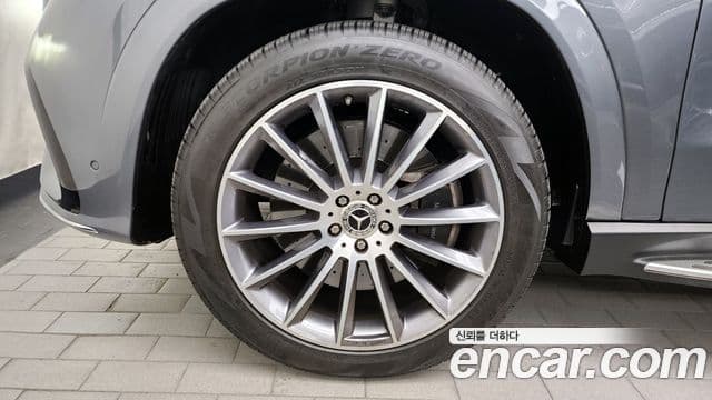 Mercedes-Benz GLE-Class 2025 — Фото 5/20