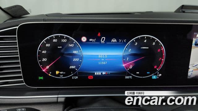 Mercedes-Benz GLE-Class 2025 — Фото 8/20
