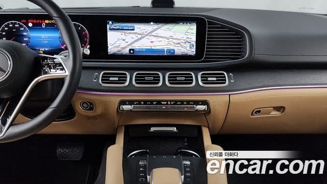 Mercedes-Benz GLE-Class 2025 — Фото 14/20