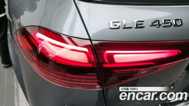 Mercedes-Benz GLE-Class 2025 — ფოტო 9/34