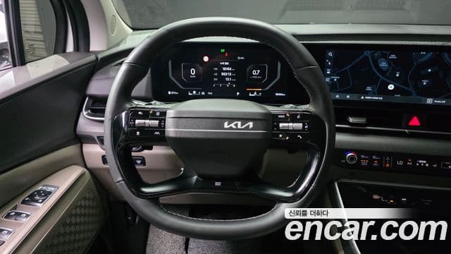Kia Carnival 2025 — ფოტო 13/20