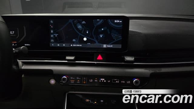 Kia Carnival 2025 — ფოტო 14/20