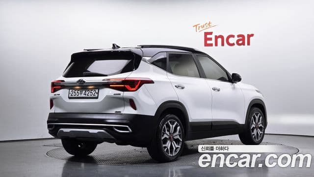 Kia Seltos 2020 — Şəkil 2/20