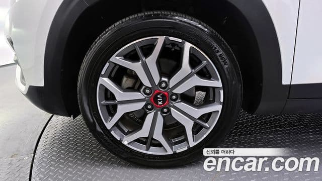 Kia Seltos 2020 — Şəkil 5/20
