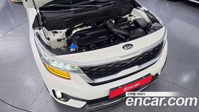 Kia Seltos 2020 — Şəkil 6/20