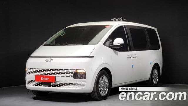 Hyundai Staria 2022 — ფოტო 1/20
