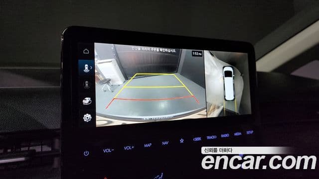 Hyundai Staria 2022 — ფოტო 15/20