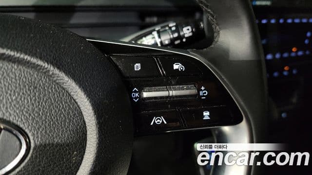 Hyundai Staria 2022 — ფოტო 18/20