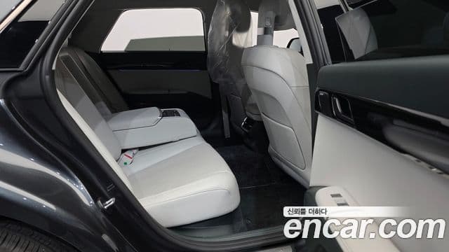 Hyundai Grandeur 2023 — Şəkil 12/20