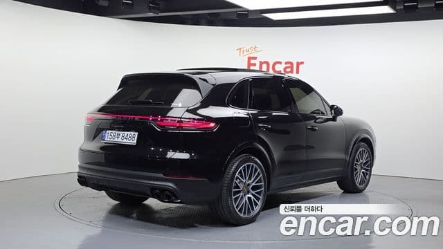 Porsche Cayenne 2023 — Şəkil 2/20