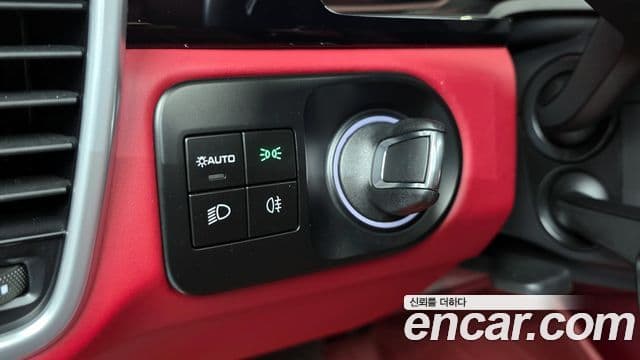 Porsche Cayenne 2023 — Photo 15/32